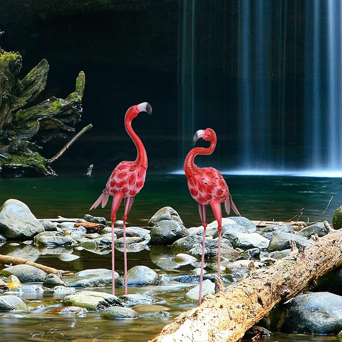 2Pcs Flamingo Outdoor Statues, Metal Flamingo Yard Art Decor for Garden Home Patio Yard Display