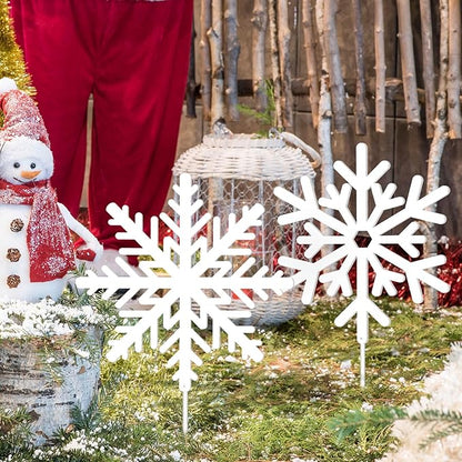 5 Pcs Winter Snowflake Yard Signs Metal Snowflake Yard Stakes White Winter Wonderland Decorations Decorative Christmas Lawn Signs for Indoor Outdoor Garden Lawn Holiday Party Decor