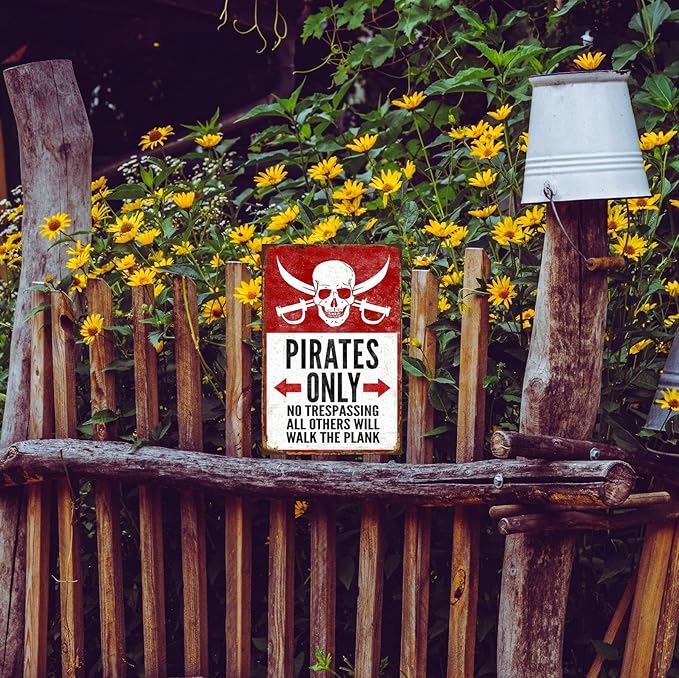 Funny No Parking Sign, Metal Warning Tin Signs, Pirates Only, Yard Sign Garage Farm Garden Wall Decor Sign Plaque Outdoor for Home Fence 8 X 12 Inches