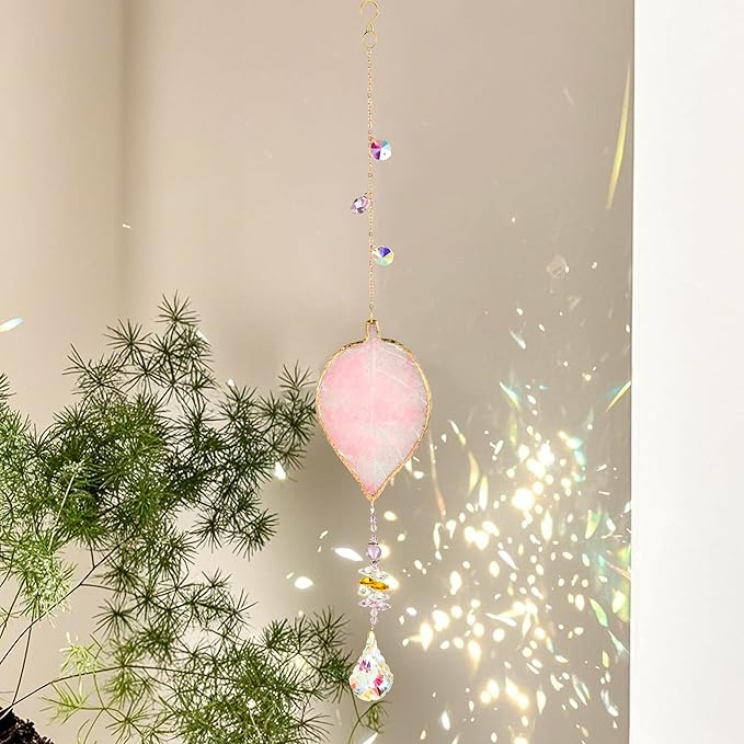 Hanging Crystal Suncatcher, Sun Catchers Indoor Window, Leaf-Shaped Crystal Hanging Ornament, Hanging Crystals for Decoration, Birthday Gift (Pink)