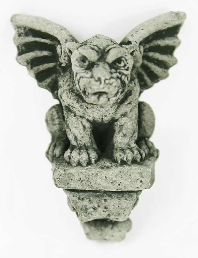 Hanging Small Gargoyle Concrete Wall Statue Cement Igor French Gargoyle Sculpture Garden Cast stone European Figure Outdoor Mini Wall Plaque