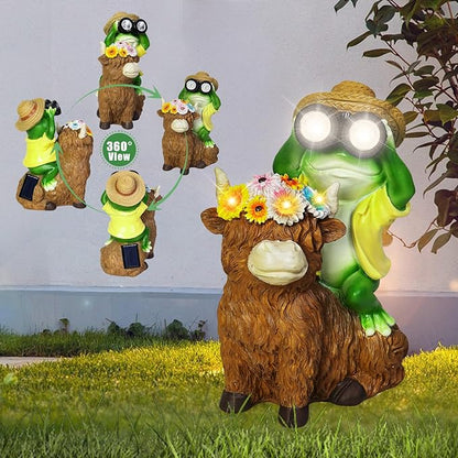 EDOF Solar Garden Lights Frog Sitting on Highland Cow Statue with Flower Garden Decor, for Women Mom,Frog Highland Cow Outdoor Figurine Decorative LED Lights for Yard Art Patio Porch Lawn