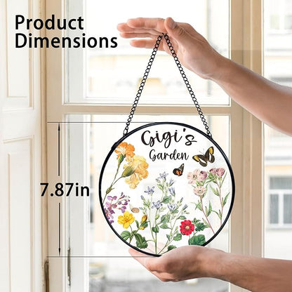 TNUW Gigi Gifts Stained Glass Window Hanging, Best Grandma Gifts from Grandkids Sun Catchers Indoor Window Glass Round Wall Art Decor, Gigi's Garden Wall Hanging Decorations, 7.9＂x7.9＂