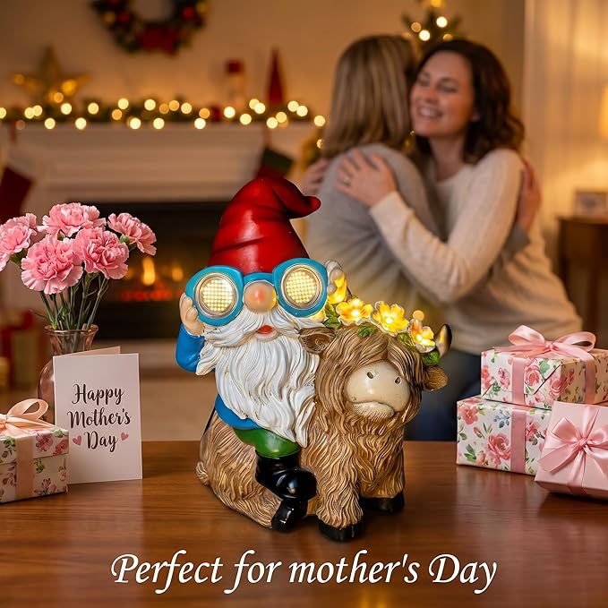 ZQQLITE Garden Gnome Statue Sitting Highland Cow Figurine with Flower Wreath, Solar LED Lights Outdoor Telescope Weatherproof Yard Art Decor for Patio Lawn, Housewarming Gifts for Women Mom