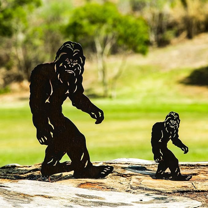TT & MM Bigfoot Yard Decor Metal Garden Stakes,Set of 2 Big Foot Sasquatch Gifts for Men/Women,Outdoor Bigfoot Silhouette Statues for Yard Art,Patio,Lawn - 15.7”H x 8.3”W & 7.8”H x 4.1”W