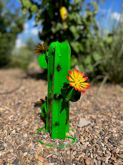 Mini Metal Saguaro - Garden Art (Green)
