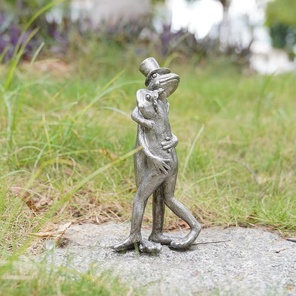Frog Garden Decor Gifts for Women - Resin Decorative Sculpture Patina Dancing Home Statue with Bowler Hat Unique Animal Tabletop Shelf Decoration for Garden 4.2 * 2.9 * 8.5 inch