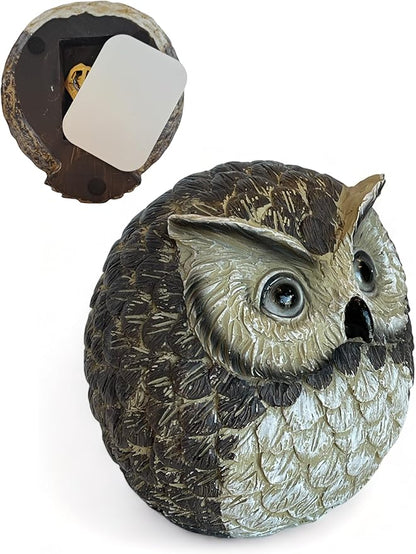 Gift Essentials Stocky Owl Garden Decor Holds a Hidden Key Outside - Secret Magnetic Panel Key Hider
