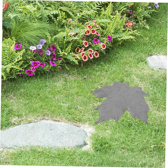 Garden Decoration Maple Stepping Stone Iron Outdoor Walkway Paver for Garden Pathway for Landscaping and Decor