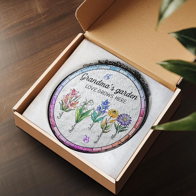 Personalized Grandma’s Garden Stained Glass Window Hanging Ornament, Custom Birth Month Flowers with Kids’ Names, Grandma Love Grows Here Floral Art Decoration, for Mom Grandma