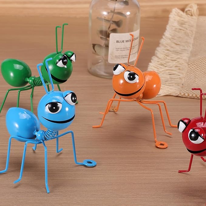 Metal Ants Set of 4 Colors Garden Decor Outdoor Sculpture Patio Decor Lawn Metal Yard Art Garden Statue Outdoor Decorative Metal Wall Art Garden Gifts Family and Garden Lovers
