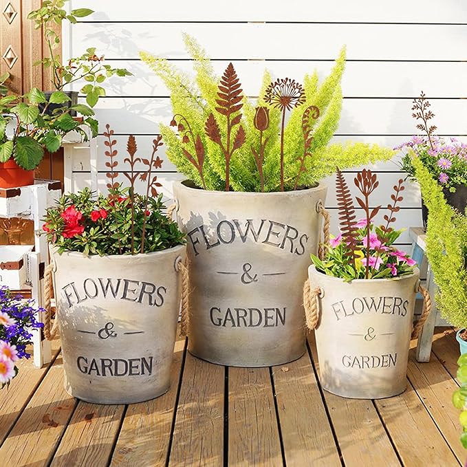 12 Pcs Rusty Metal Flowers and Plants, Rustic Metal Fern Leaf Garden Stakes, Rusty Plant Shaped Decoration for Flower Arrangement Potted Plants Outdoor Lawn Yard Courtyard Art
