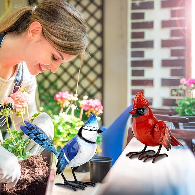 Shorayn Cardinal Decor Garden Statues Metal Bird Yard Art Sculptures,Standing Blue Jay Figurine Outdoor Decoration for Lawn Ornament,Christmas Housewarming Birthday Gifts for Women