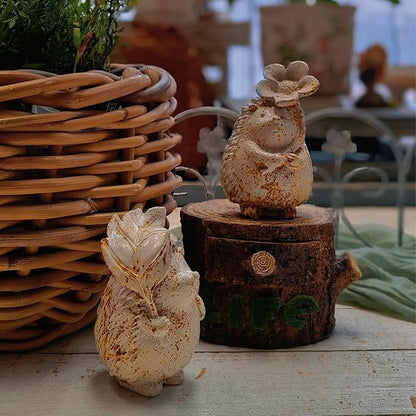 Rust Iron Hedgehog Garden Statue, 3.9 Inch High Cute Animal Garden Figurines for Patio Yard Lawn Outdoor Decor(Rust, White Color) (White-Leaf)