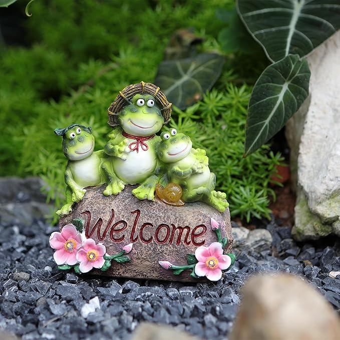 FLOWER EYE Solar Garden Statues - 6.8'' Frog Statue Figurine,Waterproof LED Mother&Sons Sculpture for Outside Yard Pathway Patio,Valentine Mother's Day Birthday Frogs Gifts for Women Mom Grandma