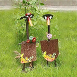 Metal Shovels with Outdoor Garden Art Statues Ornament for Home Farmhouse Sculpture Decor Housewarming Present Housewarming Gift Farmhouse Couple Figurines Iron Shovel Ornaments Cute