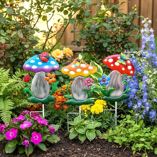 Decorative Garden Stakes, 3 Pack Mushroom Lawn Ornaments Metal Garden Stakes, Colorful Yard Art for Garden, Lawn, Porch.
