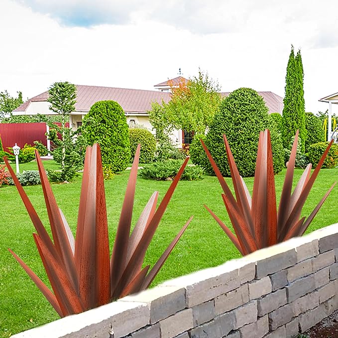 TOMBABY Enlarge Metal Plants Tequila Rustic Sculpture, Outdoor Patio Yard Home Decor Hand Painted Agave Garden Statue, Outdoor Lawn Ornaments Yard Stakes for Mom Gift (1 Big coppery)