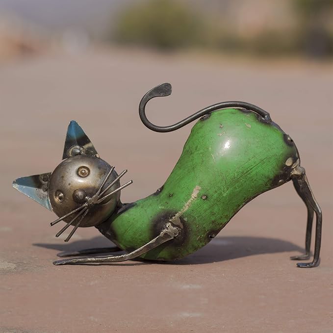 DeKulture Handcrafted Metal Cat Figurine (Pandiculated Inches) - Decorative Statue for Home & Garden (8.2x2x5.5 Inches)