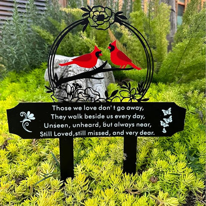 Cardinals Memorial Grave Markers for Cemetery Memorial Stakes Metal Grave Decorations for Loss of Mother Father Outdoors Yard Garden Sympathy Decor (Red Cardinal)