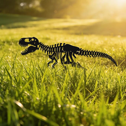Metal Dinosaur Skeleton Garden Stake – Outdoor Dinosaur Fossil Statue for Yard and Garden Decor, Black Iron Decorative Lawn & Patio Stake