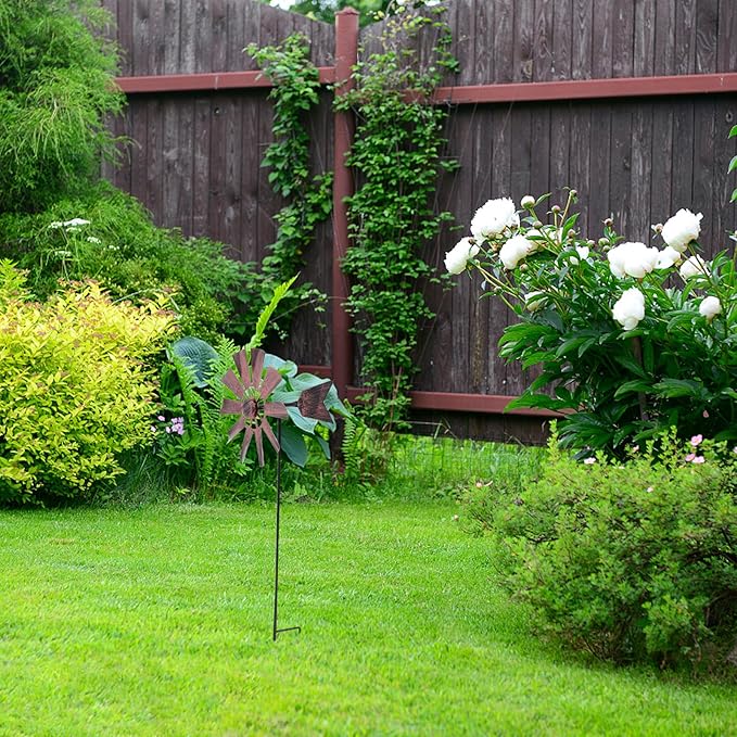 VOSAREA Outdoor Yard Windmill Wrought Iron Metal Windmill Metal Wind Spinner Wind Sculptures Spinners Yard Decor Pinwheel for Garden Yard Lawn Patio Decoration