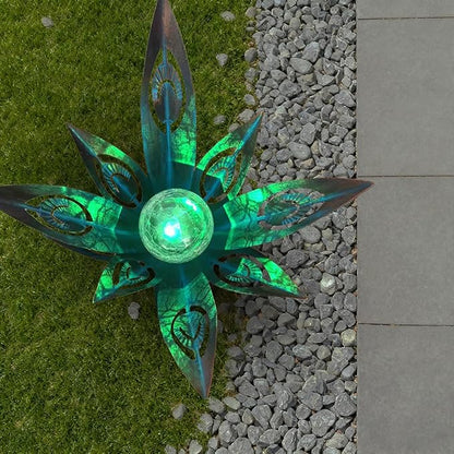 Jesokiibo 2pcs Tequila Sculpture Metal Agave Plant Home Decor Rustic Hand Painted Figurines Yard Decorations Lawn Ornaments（Multi-Color LED Solar Light Green） (Green)