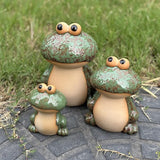 Lee's Clover Glazed Ceramic Frog Garden Decor Set of 3 – Cute Frog Lawn Ornaments & Outdoor Figurines for Yard | Garden Decorations for Patio, Pond, Porch