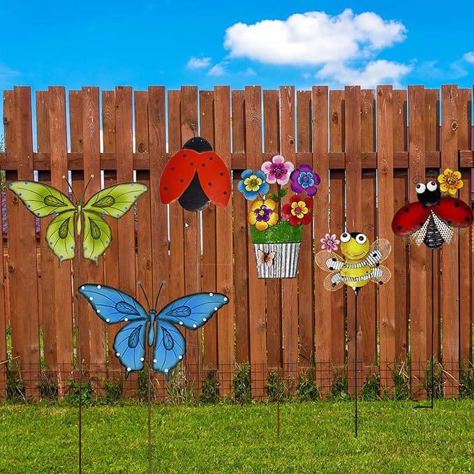 Garden Decor Metal Yard Stakes Spring Lawn Art Decorative Plant Stake Indoor Outdoor Ornaments Decoration for Patio Pathway Backyard (Bee)