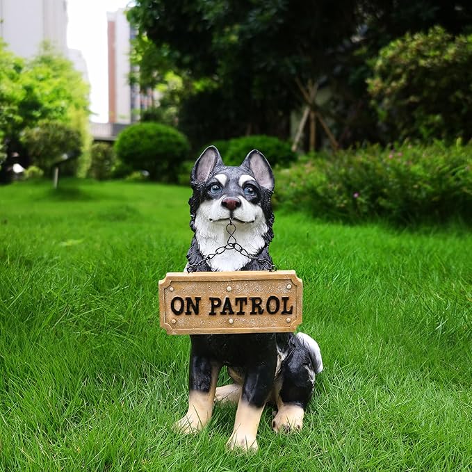 Outdoor Husky Dog Statue with Interchangeable Welcome Sign and Detachable Solar Lantern –LED Light Garden Dog Sculpture Décor Garden Statue Outdoor Dog Statue Cute Puppy for Yard Porch Gift