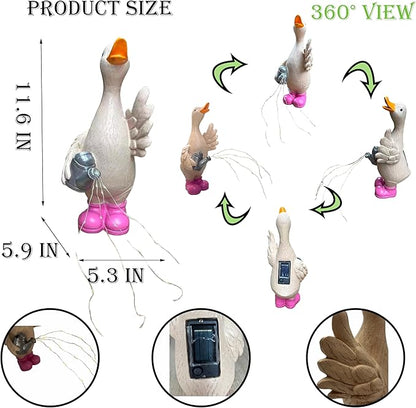Solar-Powered Goose Garden Statue - Outdoor Goose Decor with Solar Light, Resin Solar Garden Statue Waterproof for Porch, Patio, Lawn - Goose Figurine Gift for Moms, Grandmas, Women Gardening Lovers