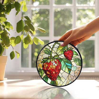 Strawberry Suncatchers Stained Glass Window Hanging, Summer Fruit Sun Catchers Indoor Window Glass Round Wall Decor, Strawberry Wall Hanging Decorations, Fruit Kitchen Decor, 7.9x7.9in