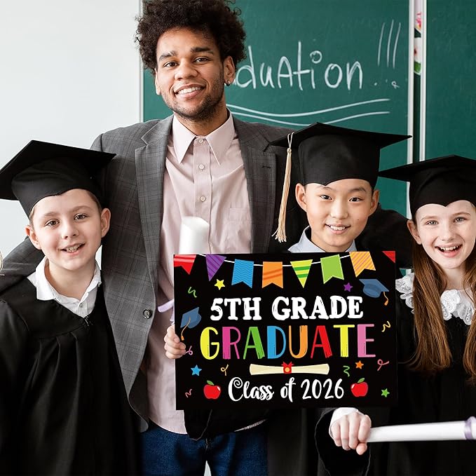5th Grade Grad Yard Sign - Class of 2026 Fifth Grade Graduate Lawn Sign with Stake School Congrats Graduation Decors Colorful Waterproof Graduation Party Favors for Outdoor Garden Photo Booth Props