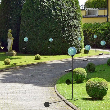 Solar Outdoor Decorative Swirl Solar Garden Stake Glaze Glass LED Garden Globe Lights for Pathway Yard Lawn Decoration Green 1 Pack