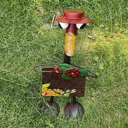 Metal Shovels with Outdoor Garden Art Statues Ornament for Home Farmhouse Sculpture Decor Housewarming Present Housewarming Gift Farmhouse Couple Figurines Iron Shovel Ornaments Cute