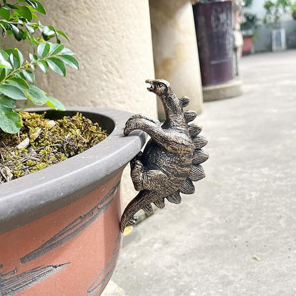 Miniature Stegosaurus Figurines Plant Decorations for Pots,Vintage Resin Hanging Stegosaurus Statue Planter Pot Hugger,Cute Climbing Dinosaur Flower Pot Hanger,Funny Garden Decor Outdoor Yard Gifts