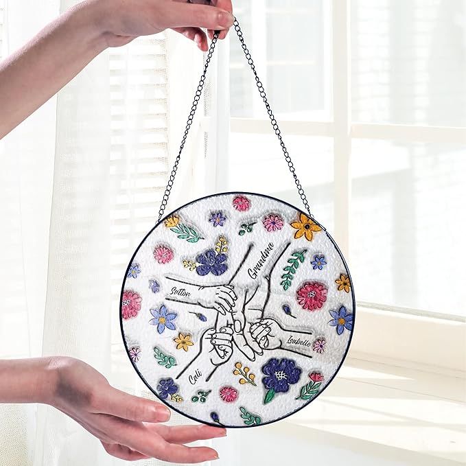 Personalized Grandma’s Stained Glass Window Hanging Ornament, Custom Holding Grandma’s Hands with Kids’ Names, Floral Art Decoration, Grandma from Grandkids