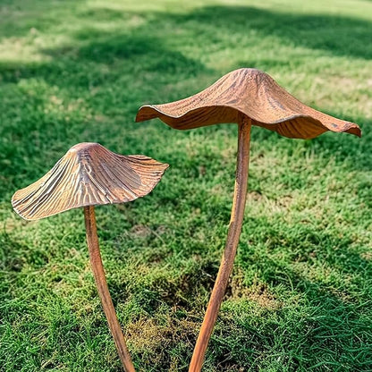 Iron Mushroom Statue Stake,Outdoor Statue Metal Mushroom Garden Stakes,Flower Pot Decoration,for Patio, Lawns, Yard Mushroom Stakes Plant Decorations