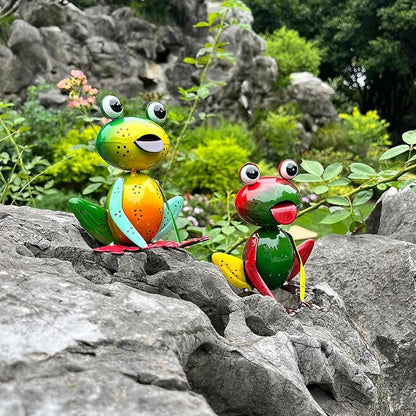 Metal Garden Decor for Outside Set of 2 Cute Small Frogs - OutdoorGarden Sculptures & Statues, Patio Lawn Backyard Fence Porch Decor, Metal Yard Art Ornaments, Garden Gifts for Mom Women Grandma