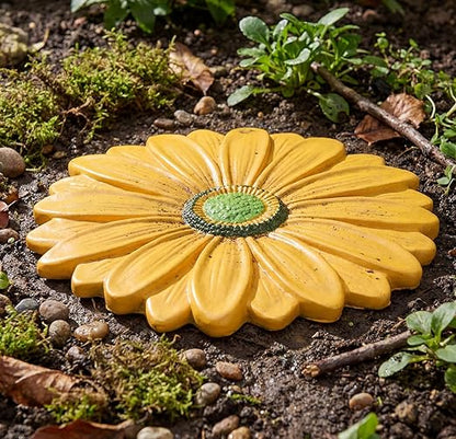Landical 6 Pack Decorative Stepping Stones for Garden 10 Inch Cement Flower Stepping Stones Decoration for Patio Walkway Yard Outdoor (Daisy)