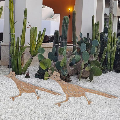2 Pcs Roadrunner Garden Art Metal Yard Art Decorative Garden Stakes Southwest Desert Bird Decor for Garden Yard Metal Yard Ornaments Bird Art Mexican Roadrunner Gifts (Retro)