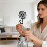 Black Metal Flowers Set of 6 Decorative Garden Stakes Yard Art, Garden Decorations Outdoor Metal Plant Stakes, Flower Bed Decor Garden Art, Plant Decorations for Pots and Flowers for Vase