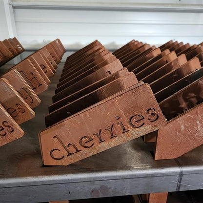 Planter Size Small Metal Garden Plant Vegetable Flower or Herb Markers 13.5 Inches Tall (oregano, Cream)