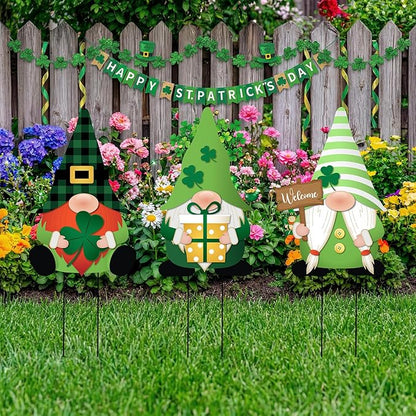 LEIFIDE 3 Pcs St. Patrick's Day Garden Decor for Outside, Metal Green Gnome Stakes, Saint Patricks Day Decorative Welcome Signs Stakes with Shamrocks for Outside Outdoor Irish Yard Lawn Backyard Porch