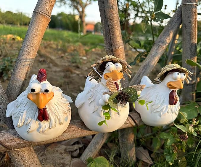 Teaeeno Chicken Fence Decor Statues,Funny Farm Sculpture Chicken Decorations,3 Chickens a Set,Resin Chicken Figurines,Cute Animal Outdoor Sculpture for Home Garden Stairs,Farm,Patio,Backyard