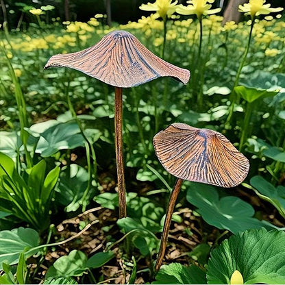 Iron Mushroom Statue Stake,Outdoor Statue Metal Mushroom Garden Stakes,Flower Pot Decoration,for Patio, Lawns, Yard Mushroom Stakes Plant Decorations