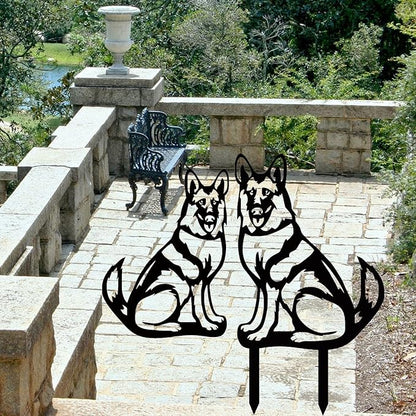 Metal Dog Garden Statue, Outdoor Yard Art Dog Silhouette Decoration Black Garden Stakes for Yard Garden Lawn (B)