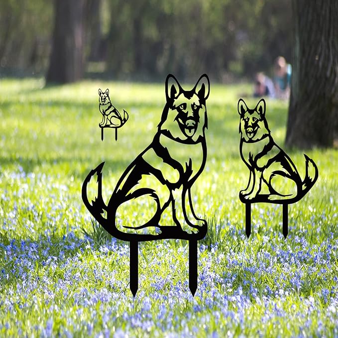 Metal Dog Garden Statue, Outdoor Yard Art Dog Silhouette Decoration Black Garden Stakes for Yard Garden Lawn (B)