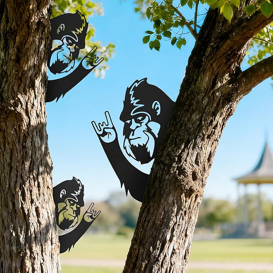 Ruifabo Bigfoot Yard Decor, 15 * 10“ Big Foot Sasquatch Gifts, Bigfoot Metal Love U Sign Gift, Sasquatch Metal Wall Art, Humorous decor for garden, Multiple Styles and Sizes, Easy Aseembly