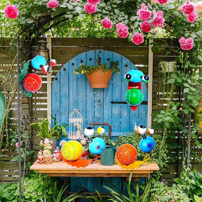 4 Pack Metal Cute Snails Yard Art Handcrafted Garden Decor Outdoor Decorations Set for Outside Patio Lawn Garden Courtyard Indoor Home Wall Decorative Ornaments (Yellow, Orange, Red, Green)